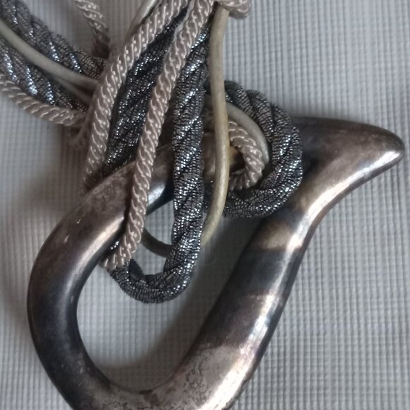 Chico's Gray & Silver Tone Multi Strand Rope Teardrop Pendant Statement Necklace - Picture 4 of 9